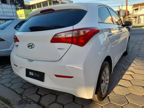 HYUNDAI HB 20 Hatch 1.0 12V 4P FLEX COMFORT, Foto 9