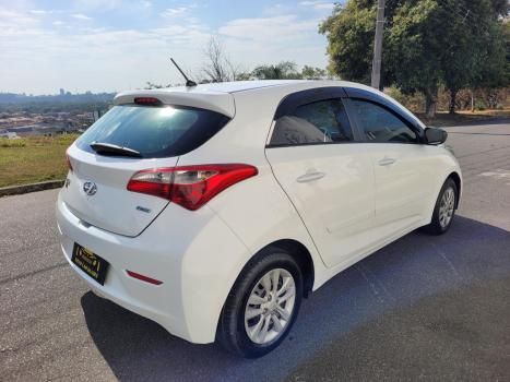 HYUNDAI HB 20 Hatch 1.0 12 V 4P FLEX COMFORT STYLE, Foto 4