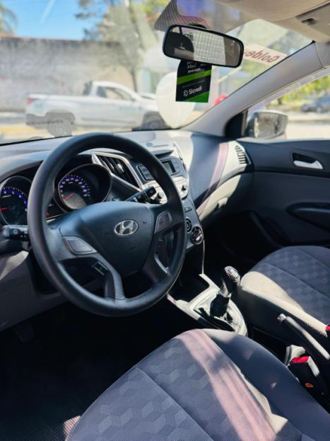 HYUNDAI HB 20 Sedan 1.6 16V 4P FLEX COMFORT PLUS, Foto 9