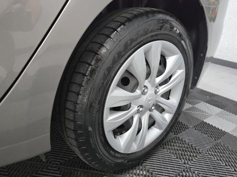 HYUNDAI HB 20 Sedan 1.6 16V 4P FLEX COMFORT PLUS AUTOMTICO, Foto 4