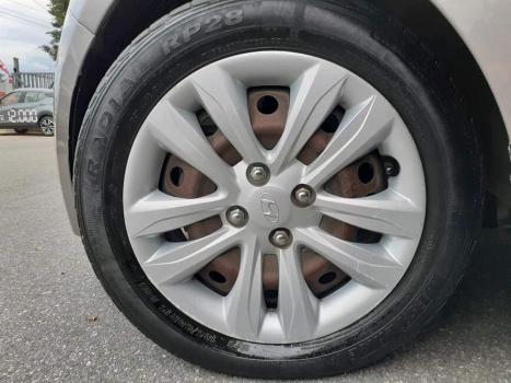 HYUNDAI HB 20 Sedan 1.0 12V 4P FLEX COMFORT PLUS, Foto 12