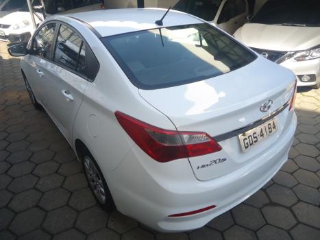 HYUNDAI HB 20 Sedan 1.0 12V 4P FLEX COMFORT STYLE, Foto 4