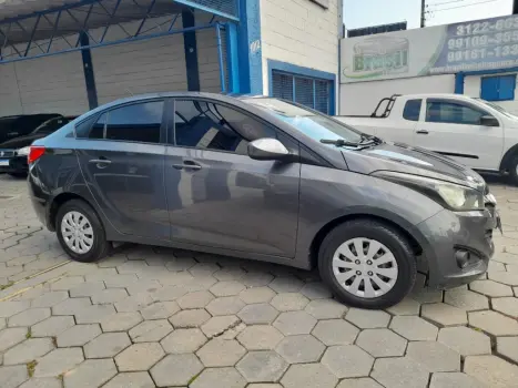 HYUNDAI HB 20 Sedan 1.6 16V 4P FLEX COMFORT PLUS, Foto 4