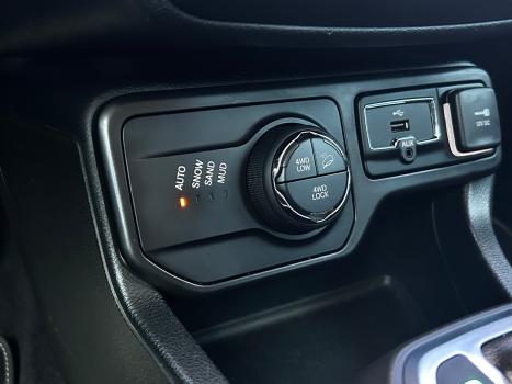 JEEP Renegade 2.0 16V 4P TURBO DIESEL LONGITUDE 4X4 AUTOMTICO, Foto 13