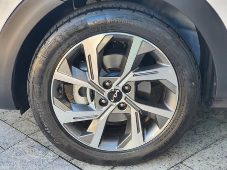 KIA Stonic 1.0 12V 4P FLEX TGDI MHEV SX TURBO HYBRID AUTOMTICO, Foto 10