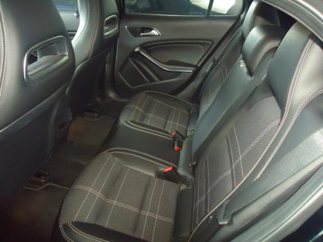MERCEDES-BENZ GLA 200 1.6 16V 4P CGI STYLE TURBO AUTOMTICO, Foto 4