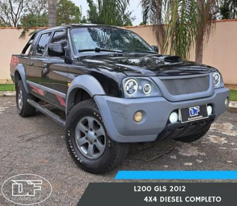 MITSUBISHI L 200 Outdoor 2.5 HPE 4X4 CABINE DUPLA TURBO DIESEL INTERCOOLER, Foto 1