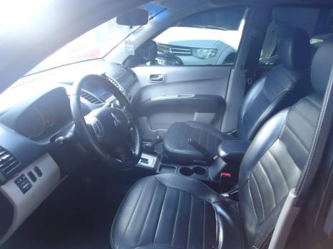 MITSUBISHI L 200 Triton 3.2 16V HPE 4X4 CABINE DUPLA TURBO DIESEL INTERCOOLER, Foto 2