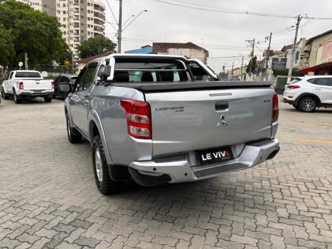 MITSUBISHI L 200 Triton 2.4 16V SPORT GLS CABINE DUPLA TURBO DIESEL, Foto 3