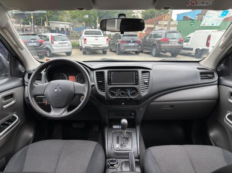 MITSUBISHI L 200 Triton 2.4 16V SPORT GLS CABINE DUPLA TURBO DIESEL, Foto 6