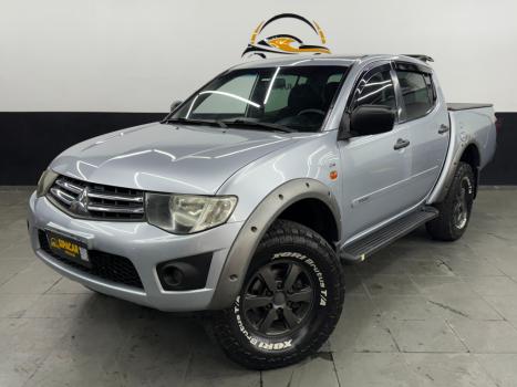 MITSUBISHI L 200 Triton 3.2 16V GLS 4X4 CABINE DUPLA TURBO DIESEL INTERCOOLER, Foto 2