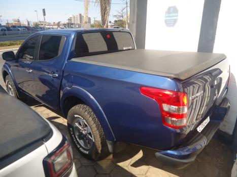 MITSUBISHI L 200 Triton 3.2 16V HPE 4X4 CABINE DUPLA TURBO DIESEL INTERCOOLER AUTOMTICO, Foto 5