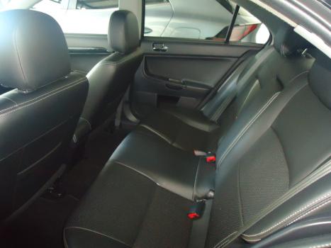 MITSUBISHI Lancer 2.0 16V 4P, Foto 5