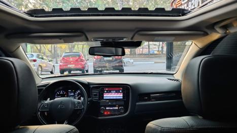 MITSUBISHI Outlander 2.2 16V 4P 4X4 HPE-S AWD DIESEL AUTOMTICO, Foto 13