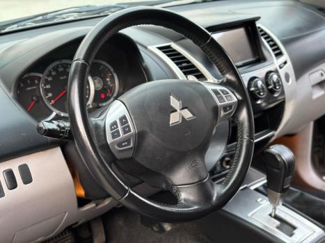 MITSUBISHI Pajero Dakar 3.2 16V 4P HPE S 4X4 TURBO DIESEL INTECOOLER 7 LUGARES AUTOMTICO, Foto 7