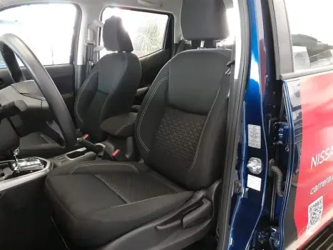 NISSAN Frontier 2.3 ATTACK CABINE DUPLA 4X4 BI-TURBO DIESEL AUTOMTICO, Foto 6