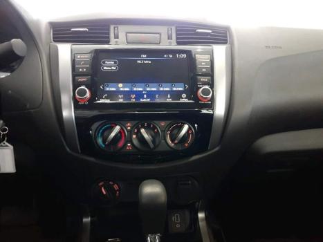 NISSAN Frontier 2.3 ATTACK CABINE DUPLA 4X4 BI-TURBO DIESEL AUTOMTICO, Foto 6
