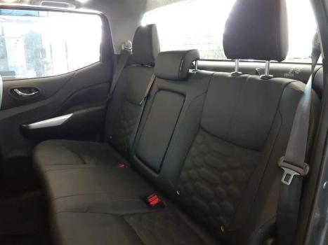 NISSAN Frontier 2.3 16V PLATINUM CABINE DUPLA 4X4 BI-TURBO DIESEL AUTOMTICO, Foto 10