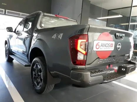 NISSAN Frontier 2.3 16V PLATINUM CABINE DUPLA 4X4 BI-TURBO DIESEL AUTOMTICO, Foto 15