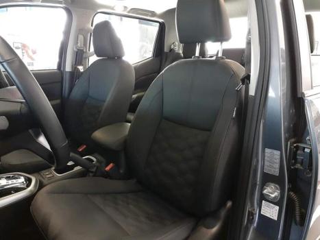 NISSAN Frontier 2.3 16V PLATINUM CABINE DUPLA 4X4 BI-TURBO DIESEL AUTOMTICO, Foto 21