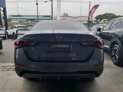 NISSAN Sentra 2.0 16V 4P EXCLUSIVE AUTOMTICO, Foto 17