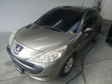 PEUGEOT 207 Sedan 1.4 4P PASSION XR FLEX, Foto 1