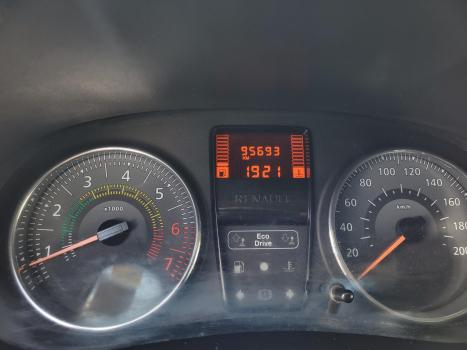 RENAULT Clio Hatch 1.0 16 4P RN TECH RUN, Foto 10