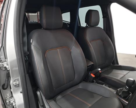 RENAULT Duster 1.3 16V 4P ICONIC TURBO TCe AUTOMTICO CVT, Foto 11
