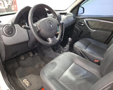 RENAULT Duster 2.0 16V 4P FLEX TECH ROAD, Foto 2