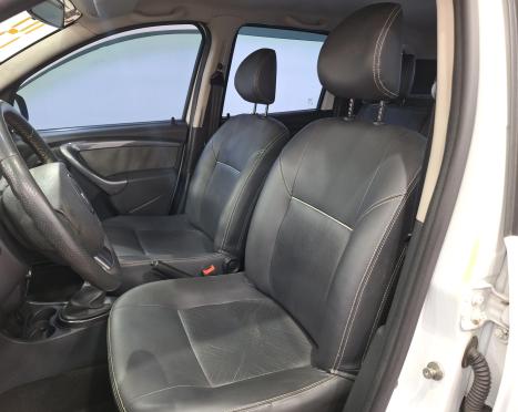 RENAULT Duster 2.0 16V 4P FLEX TECH ROAD, Foto 3