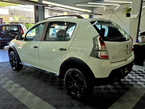 RENAULT Sandero 1.6 16V 4P FLEX SCE STEPWAY, Foto 3