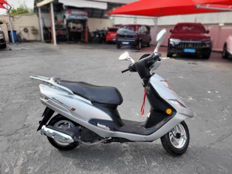 SUZUKI Burgman 125 , Foto 5