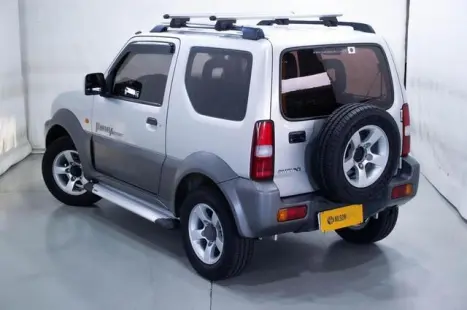 SUZUKI Jimny 1.3 16V 4x4, Foto 13