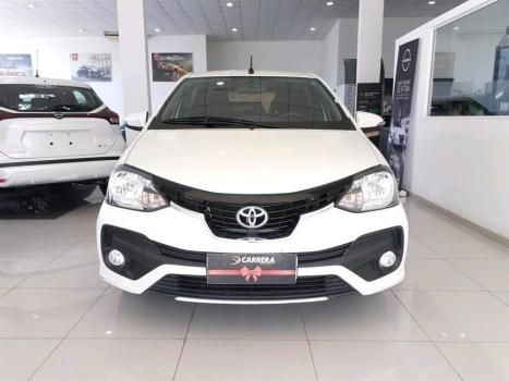 TOYOTA Etios Hatch 1.5 16V 4P FLEX PLATINUM AUTOMTICO, Foto 2