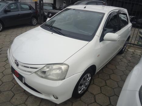 TOYOTA Etios Hatch 1.3 16V 4P FLEX XS, Foto 1