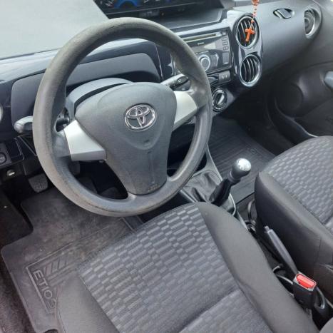 TOYOTA Etios Hatch 1.5 16V 4P FLEX XS, Foto 10