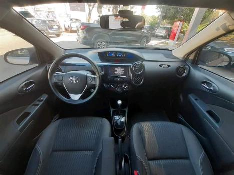 TOYOTA Etios Hatch 1.5 16V 4P FLEX XS AUTOMTICO, Foto 17