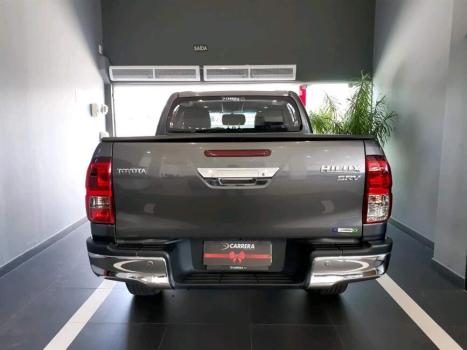 TOYOTA Hilux Caminhonete 2.8 4X4 DIESEL CABINE SIMPLES, Foto 4