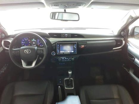 TOYOTA Hilux Caminhonete 2.8 4X4 DIESEL CABINE SIMPLES, Foto 17