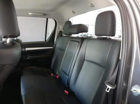 TOYOTA Hilux Caminhonete 2.8 4X4 DIESEL CABINE SIMPLES, Foto 22