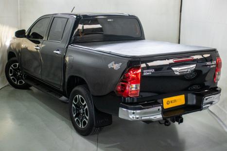 TOYOTA Hilux Caminhonete 2.8 16V SRV 4X4 DIESEL CABINE DUPLA AUTOMTICO, Foto 5