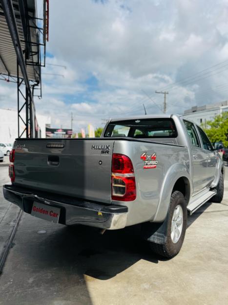 TOYOTA Hilux Caminhonete 3.0 4P SR 4X4 TURBO DIESEL CABINE DUPLA, Foto 5