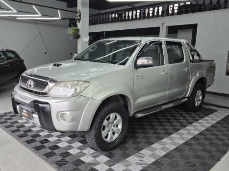 TOYOTA Hilux Caminhonete 3.0 4P 4X4 SRV TURBO DIESEL CABINE DUPLA, Foto 1