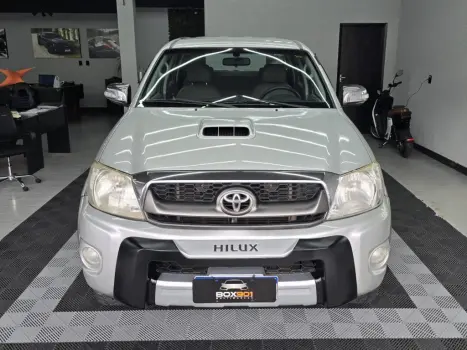 TOYOTA Hilux Caminhonete 3.0 4P 4X4 SRV TURBO DIESEL CABINE DUPLA, Foto 5