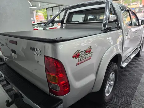 TOYOTA Hilux Caminhonete 3.0 4P 4X4 SRV TURBO DIESEL CABINE DUPLA, Foto 15