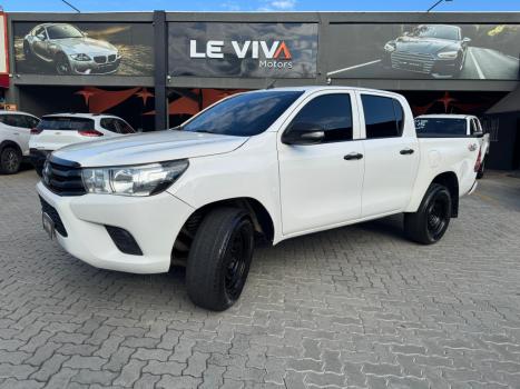 TOYOTA Hilux Caminhonete 2.8 4P 4X4 DIESEL CABINE DUPLA, Foto 3