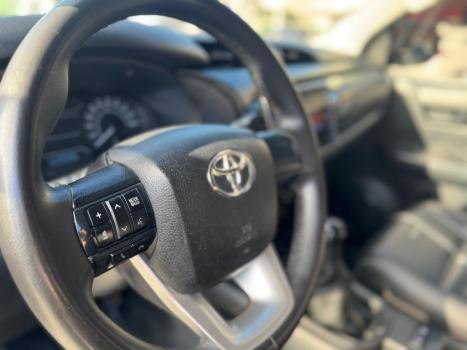 TOYOTA Hilux Caminhonete 2.8 4P 4X4 DIESEL CABINE DUPLA, Foto 6