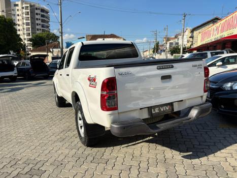 TOYOTA Hilux Caminhonete 3.0 4P 4X4 DIESEL CABINE DUPLA, Foto 3