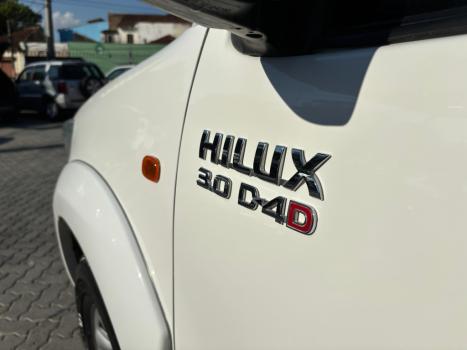 TOYOTA Hilux Caminhonete 3.0 4P 4X4 DIESEL CABINE DUPLA, Foto 5
