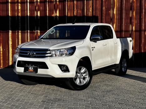 TOYOTA Hilux Caminhonete 2.7 16V 4P SRV FLEX 4X4  CABINE DUPLA AUTOMTICO, Foto 5